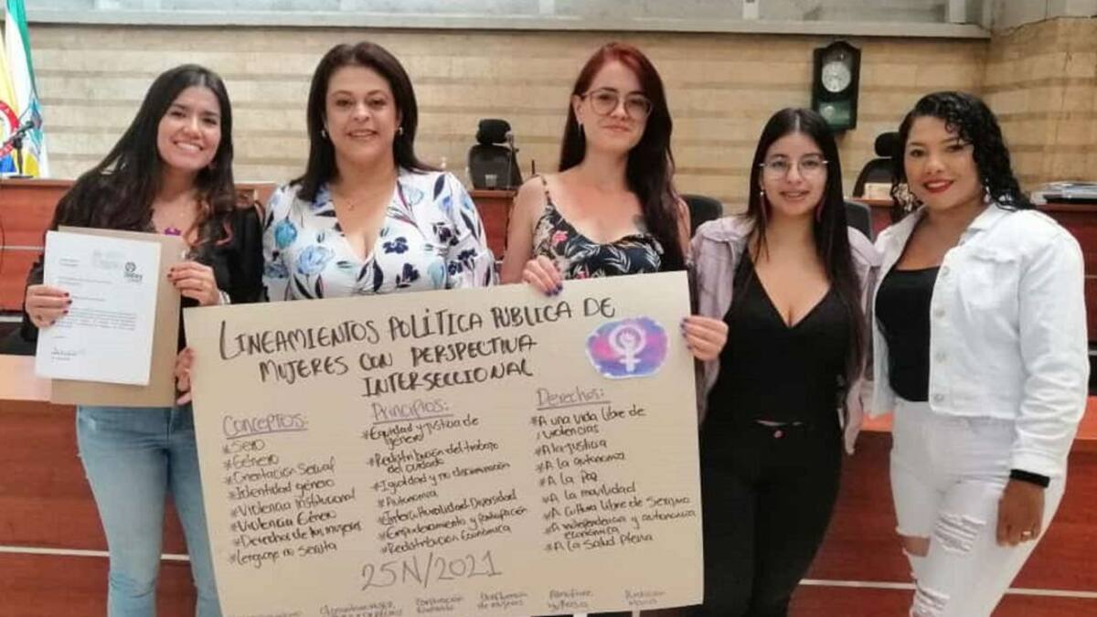 Informe mujeres política pública