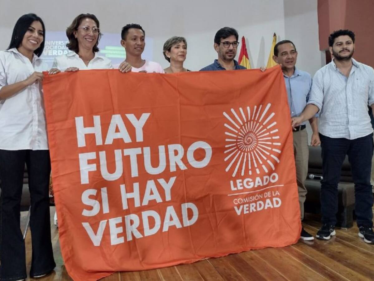 Víctimas y victimarios del conflicto contaron sus testimonios en la UDEC