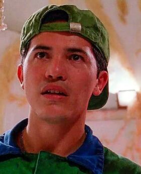 John Leguizamo interpreta a Luigi en la adaptación del videojuego Super Mario Bros. Foto: Super Mario Bros (1993)