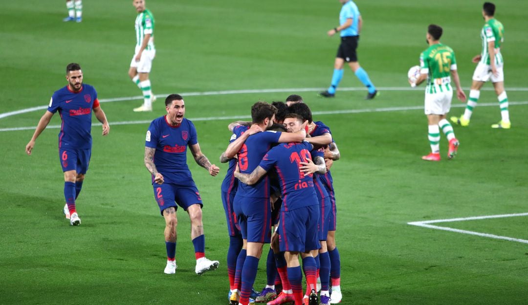 Atlético de Madrid celebrando el 1-0 al minuto 5 contra Real Betis