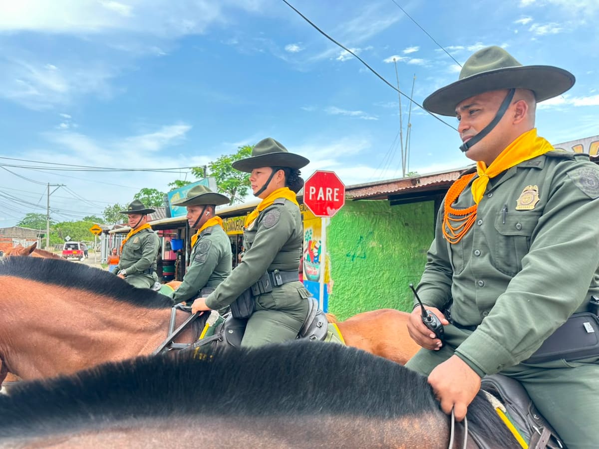 Policía llegó hasta el corregimiento de Cañaveral en Turbaco con brigada de salud