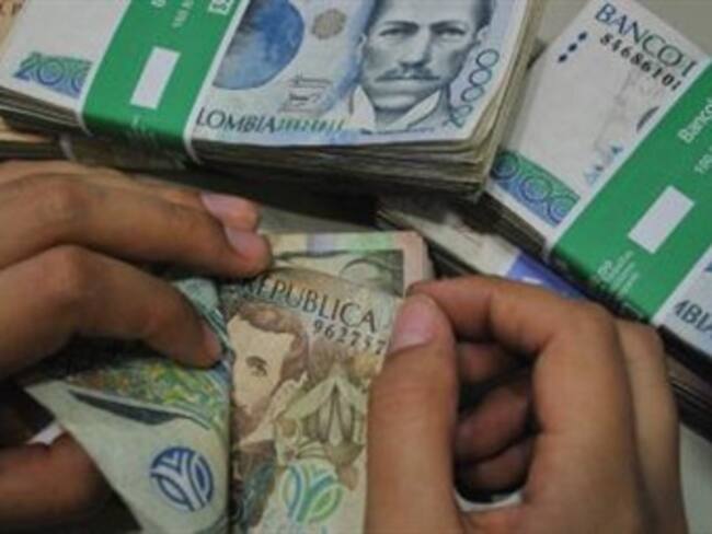 Gobierno radica presupuesto nacional para 2013 por $185.5 billones de pesos