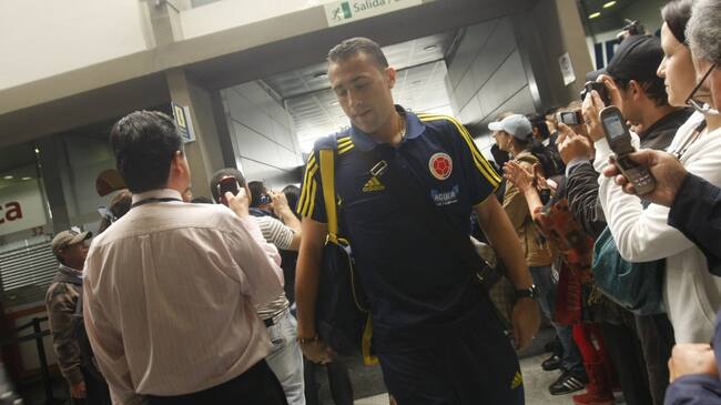 David Ospina en el Aeropuero El Dorado con la Selección Colombia (2011)