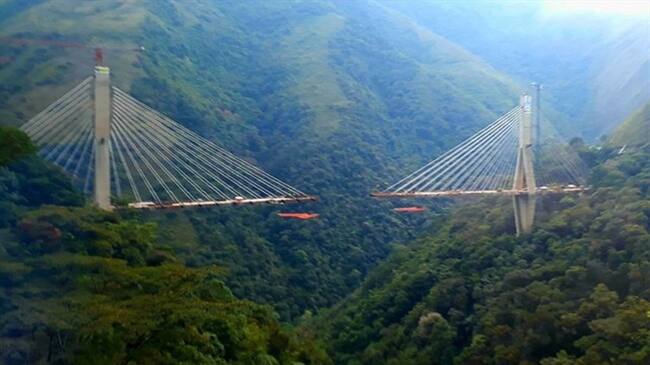 Derrumbe del puente Chirajara se presentó por problemas en el diseño: Interventoría. Foto: Colprensa
