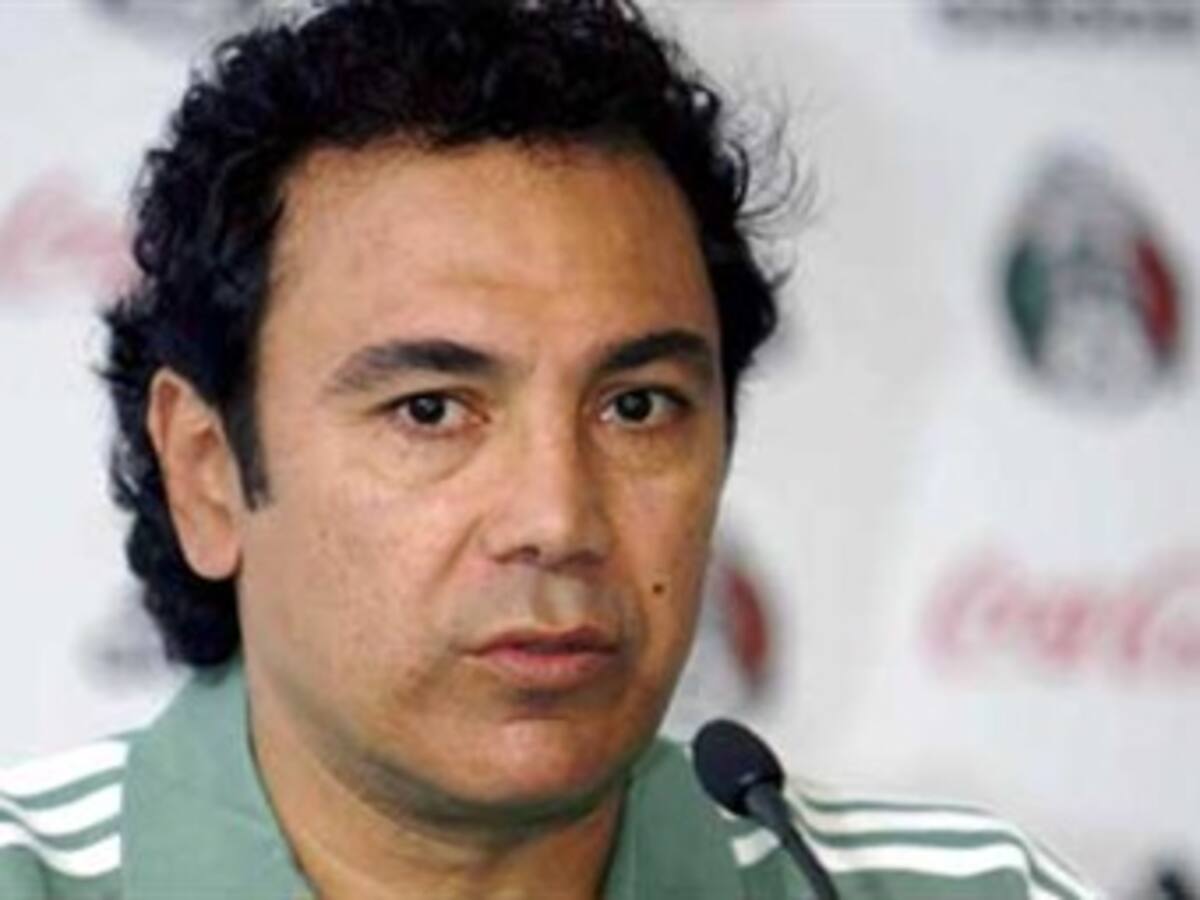 Hugo Sánchez: 'Es normal que Kun quiera mejorar y la gente debe entenderlo'
