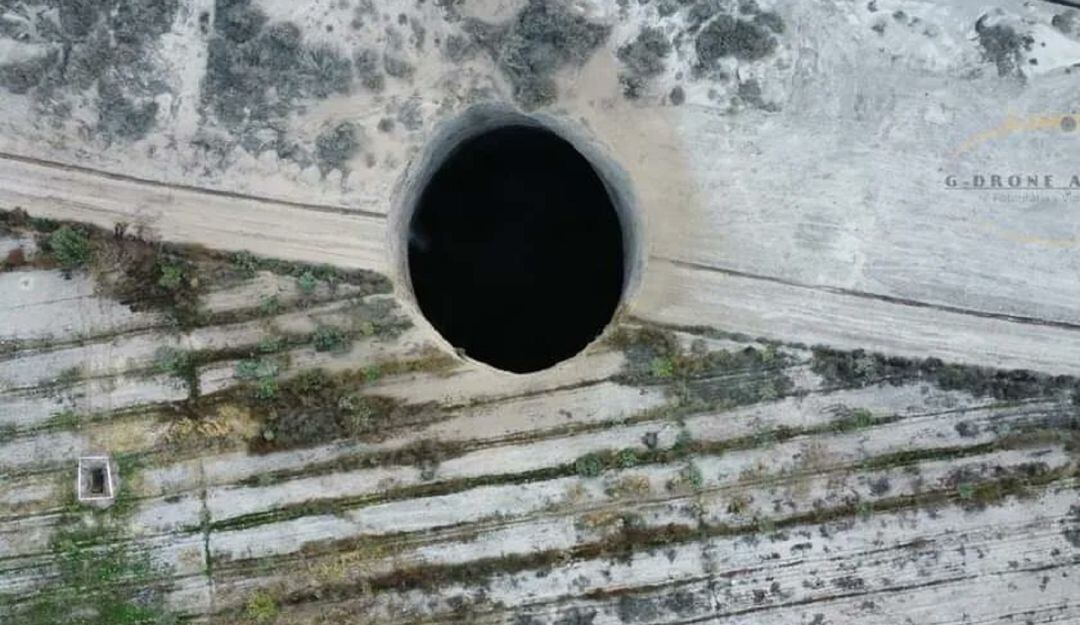 Alarma por un extraño agujero que apareció en Chile: ¿De qué trata?