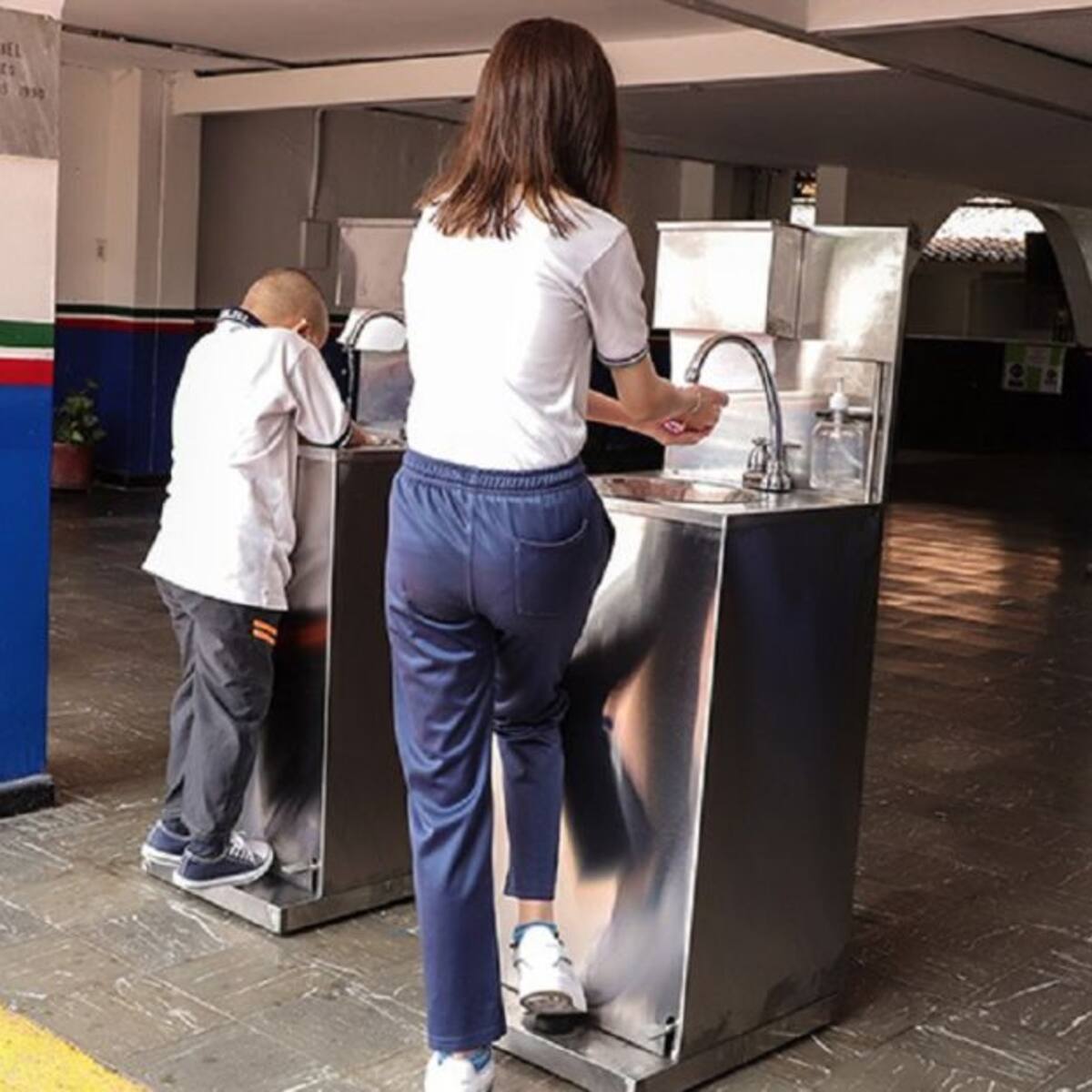Cali no suspende alternancia educativa