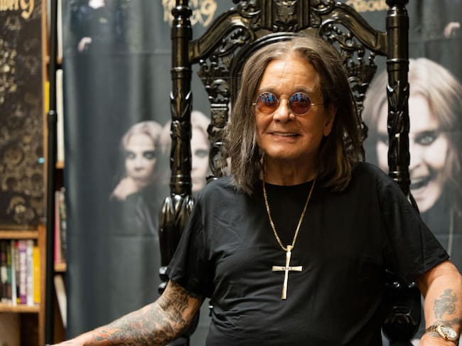 LONG BEACH, CALIFORNIA - SEPTEMBER 10: Musician Ozzy Osbourne signs copies of his album "Patient Number 9" at Fingerprints Music on September 10, 2022 in Long Beach, California. (Photo by Scott Dudelson/Getty Images)