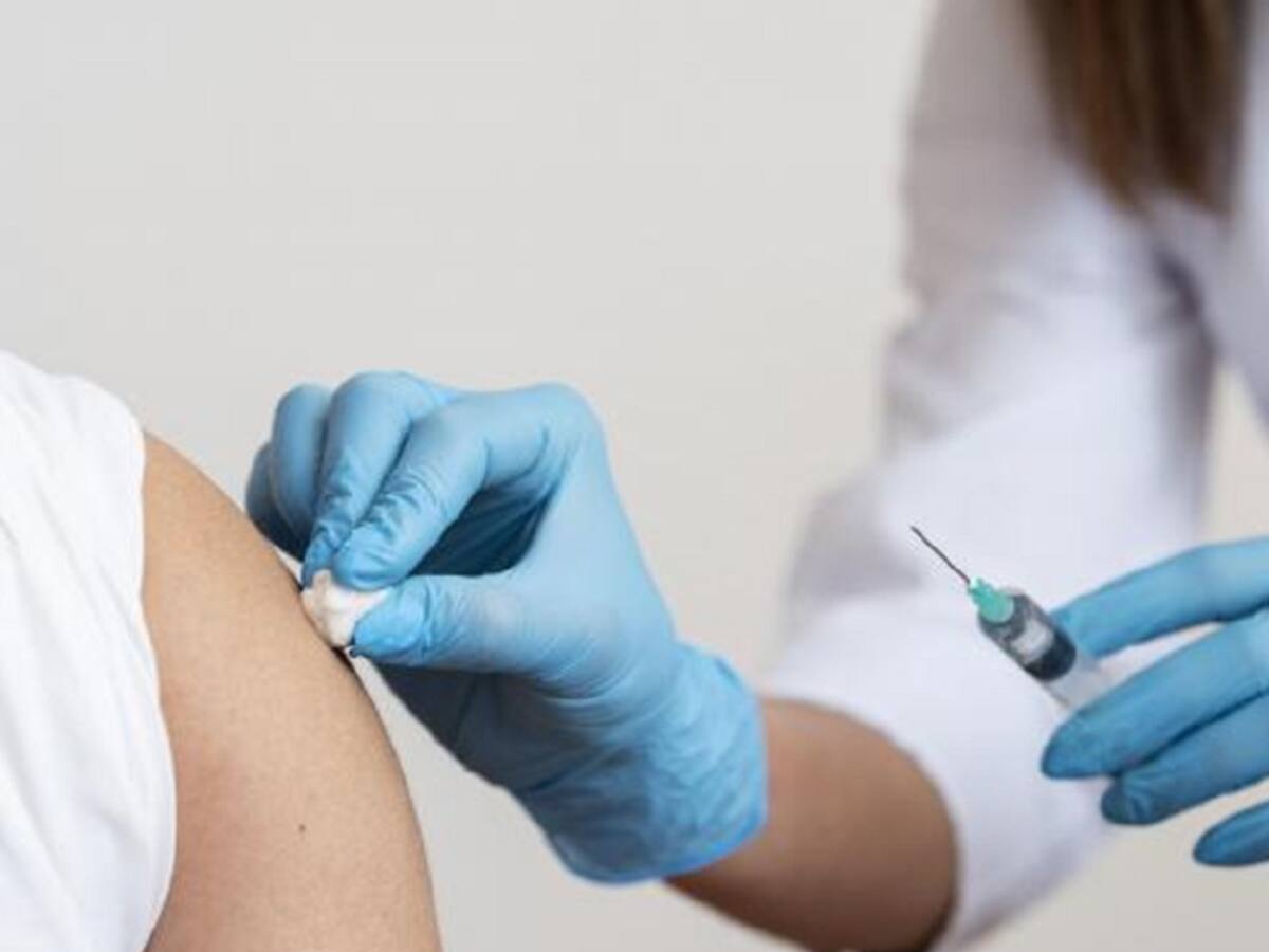 Autoridades de salud fortalecen equipos de vacunación