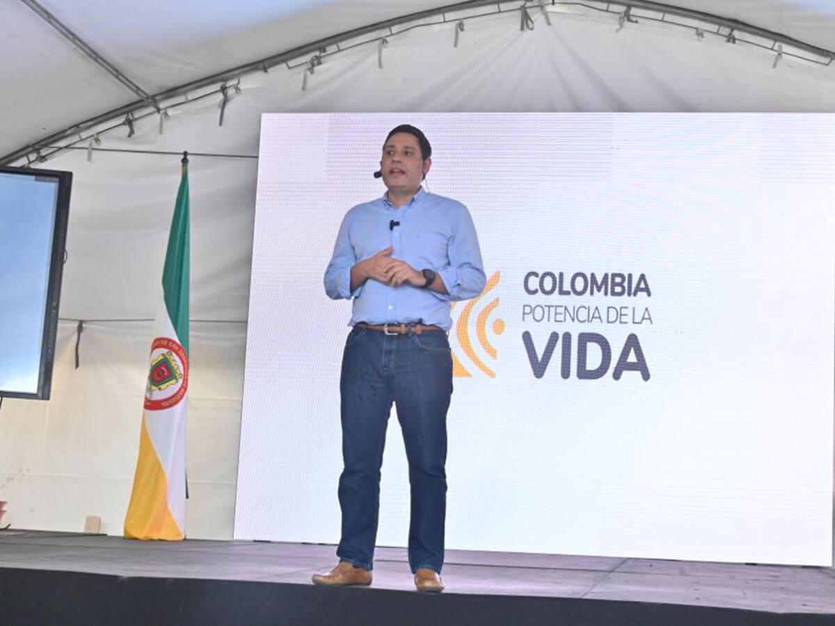 Mintic hace duro llamado a contratistas del proyecto Centros Digitales