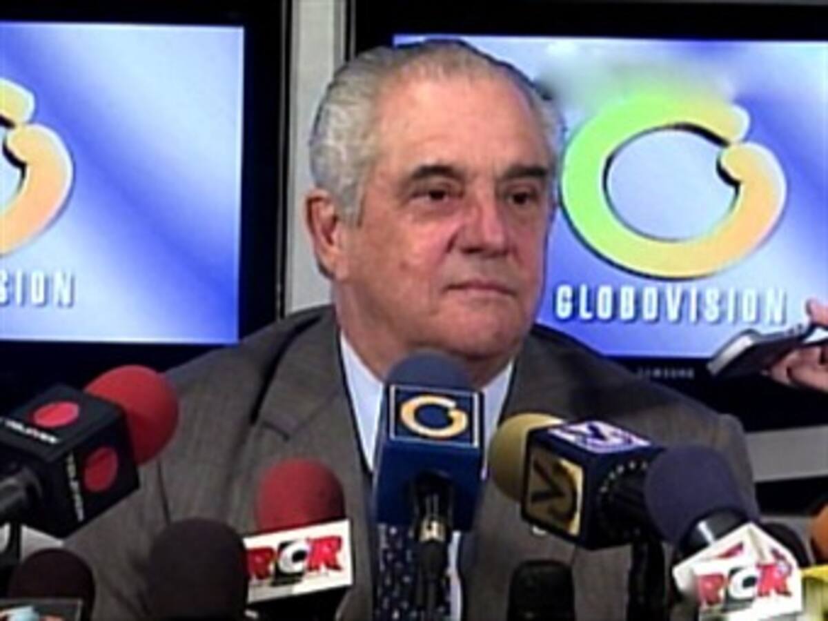 El presidente de Globovision quedó en libertad con una medida que le prohíbe salir del país