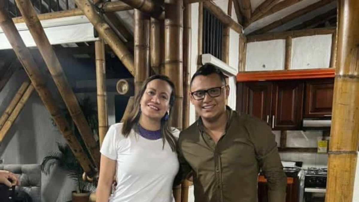 Reunión clandestina entre MinSalud y congresista liberal para negociar apoyo a la reforma