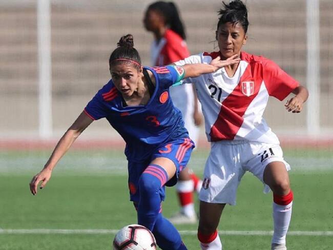 Selección femenina goleó a Perú en Lima