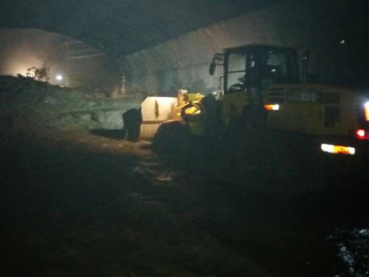 Por derrumbes cerrada totalmente la vía Bogotá-Villavicencio