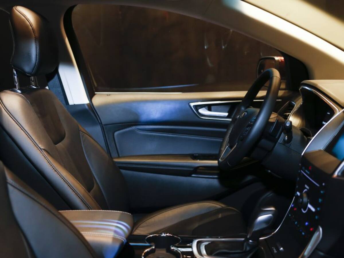 Denuncian gastos de la Alcaldía por $73 mil millones en carros y celulares