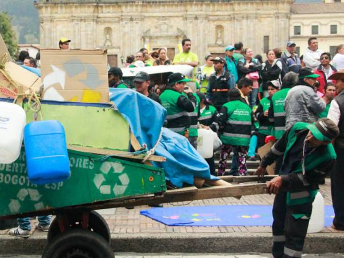 Distrito autoriza más de $8.000 millones para el pago a recicladores