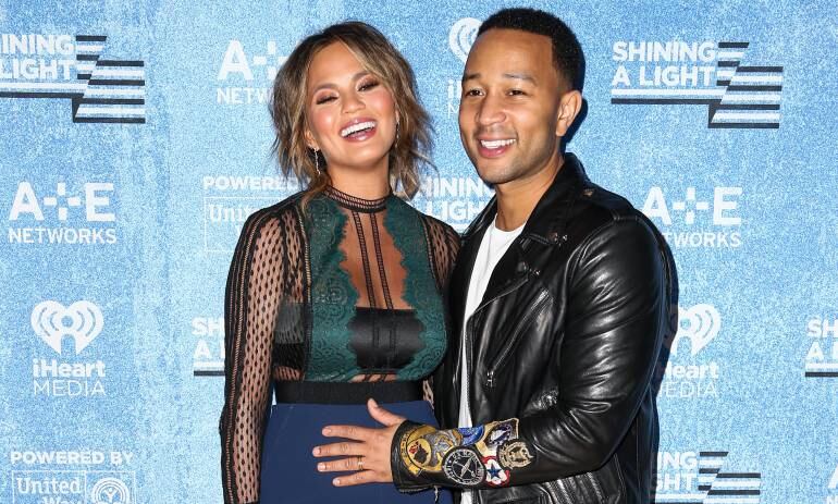 Chrissy Teigen y John Legend.