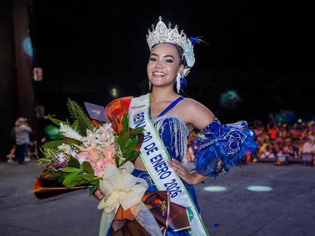 Michelle Paola Barrios Rivera, del barrio Santa Cecilia, se convirtió anoche en la nueva reina de las Fiestas del 20 de Enero
