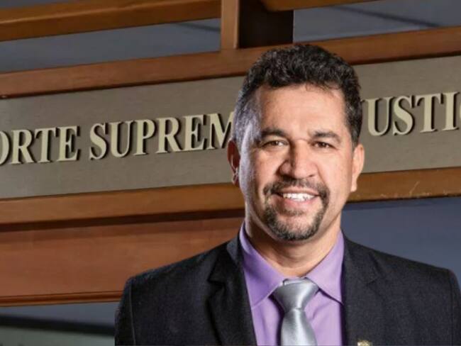 León Fredy, Caracol Radio.