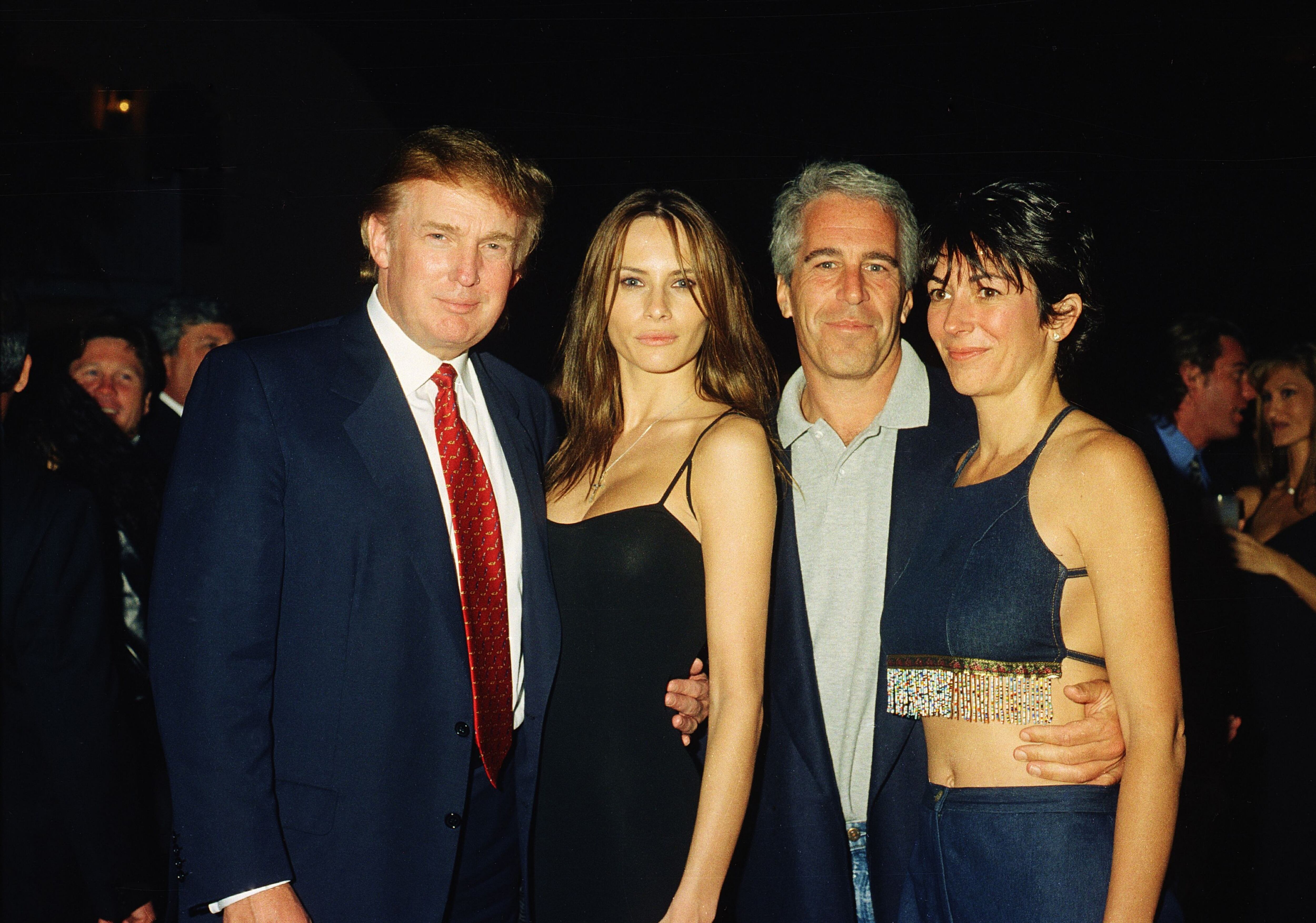 Trump, Knauss, Maxwell y Epstein. Foto por Davidoff Studios/Getty Images)