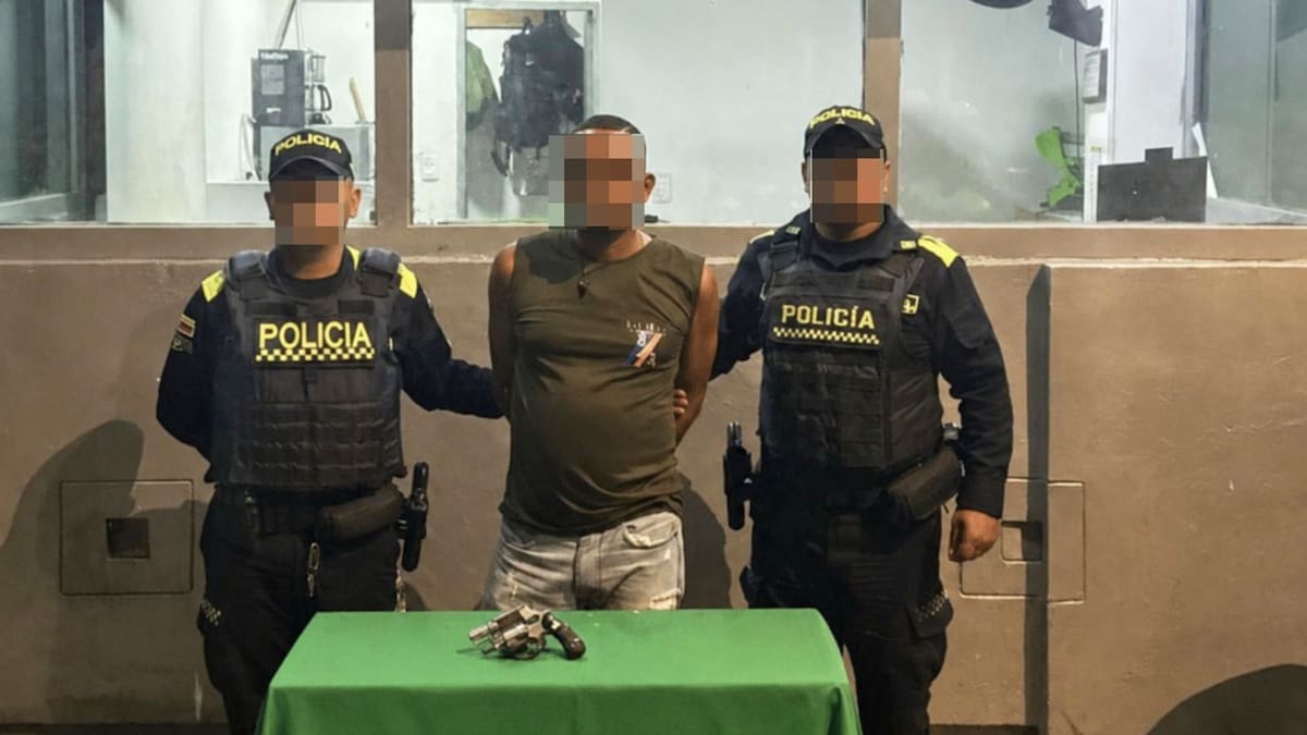 Capturados ‘El Junior’ y ‘El Antony’ con un revólver y municiones