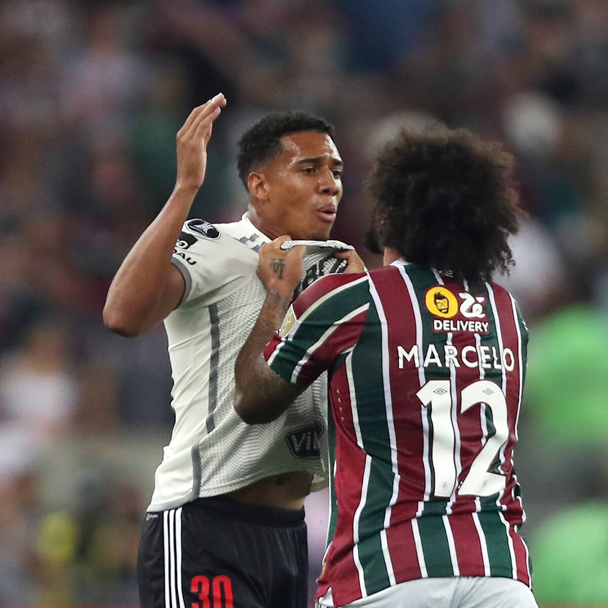 Video: ¿Marcelo debió ser expulsado? El brasileño tuvo un enfrentamiento con un colombiano