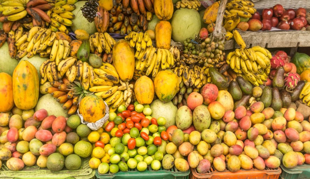 Mercado de alimentos en Colombia. Imagen de referencia