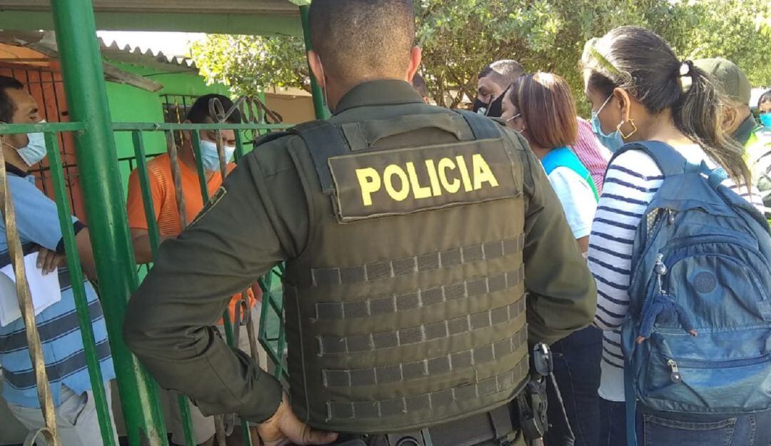 Operativo de autoridades en iglesia evangélica