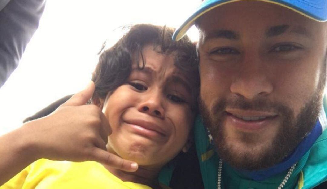 Noymar Herrera junto a Neymar Jr.