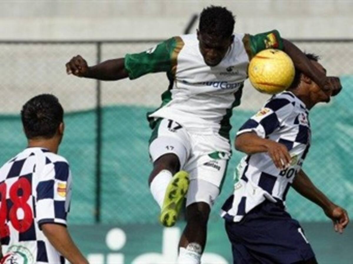 Once Caldas-Tolima y Boyacá Chicó-La Equidad reanundarán este fin de semana el fútbol colombiano