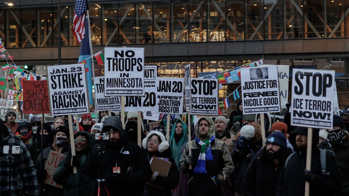 Manifestantes en Milán protestan contra la presencia ICE en los Juegos Olímpicos