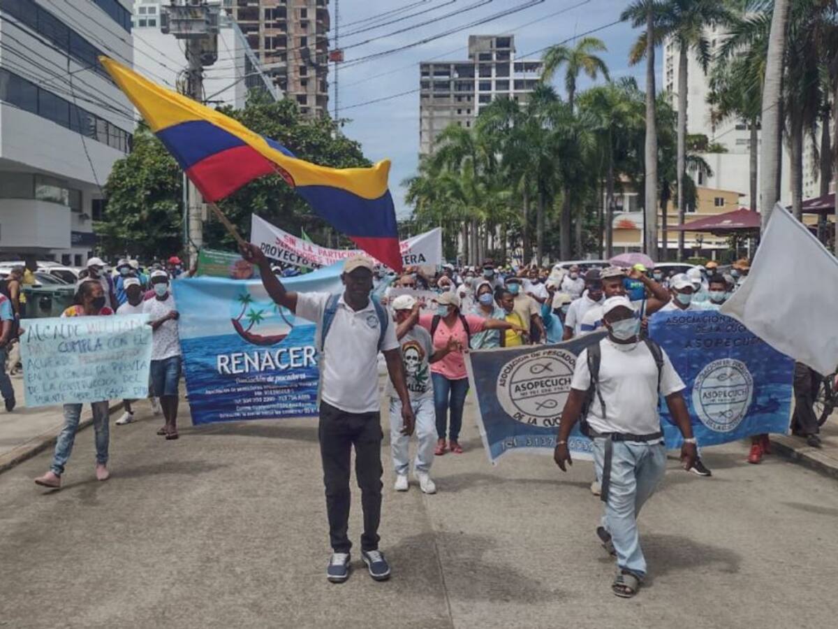 Protestas en Bocagrande por obras de protección costera