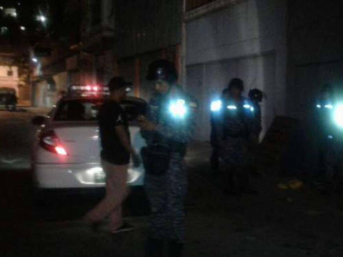 Colectivos paramilitares amenazan con invadir semanario venezolano