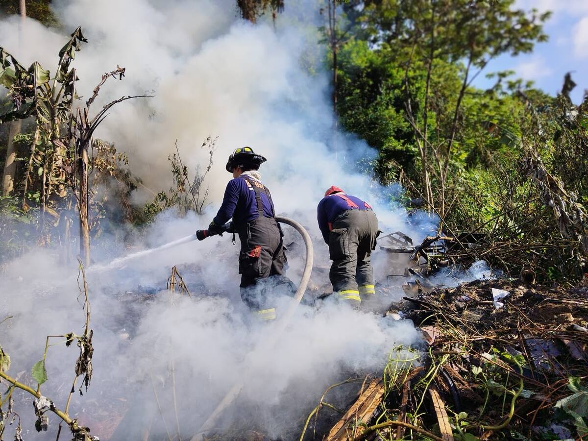 ¿Cuantos incendios han atendido los bomberos en Armenia y el Quindío en este mes?
