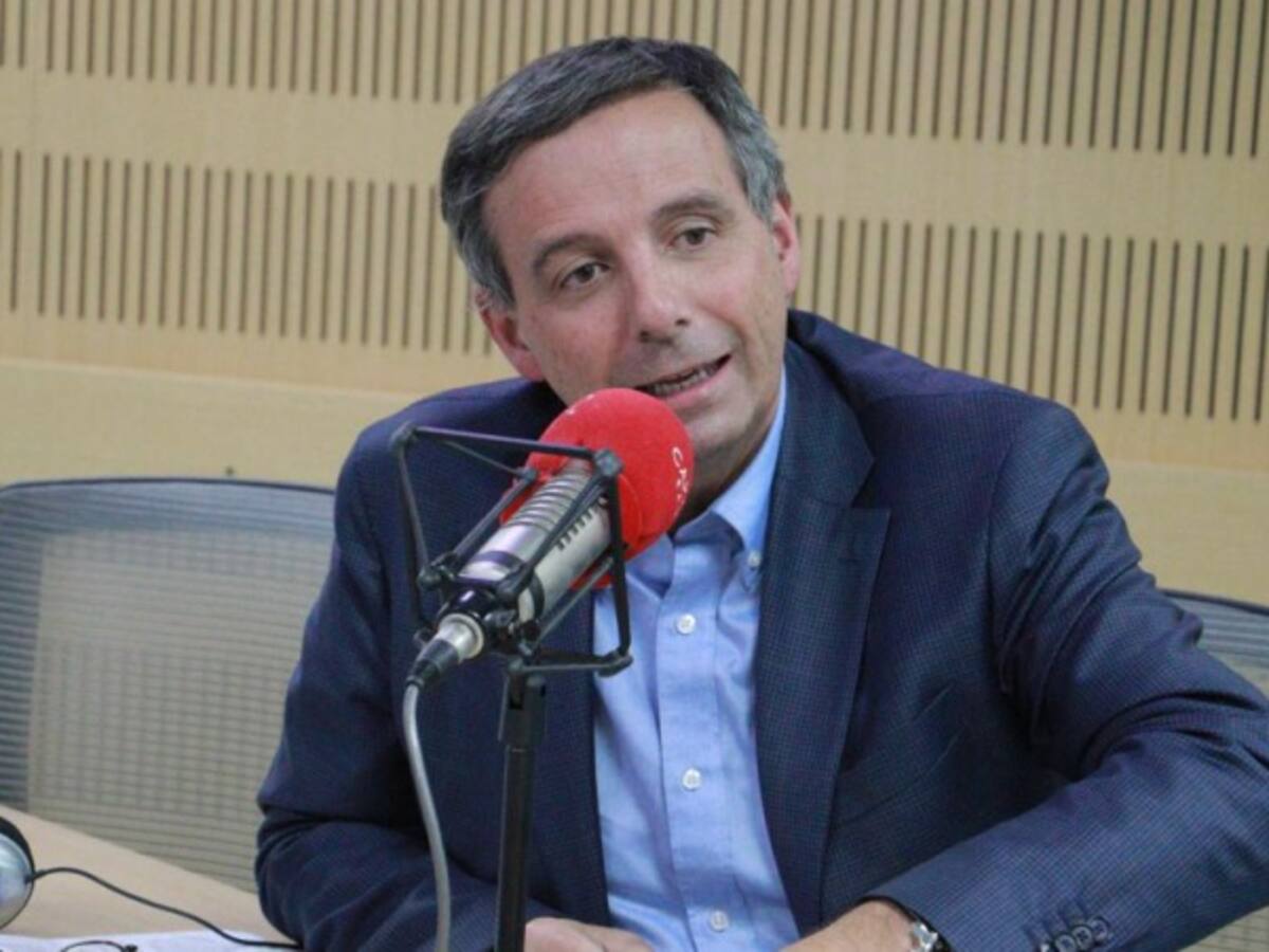Gómez explica por qué está de acuerdo con una sala especial para militares