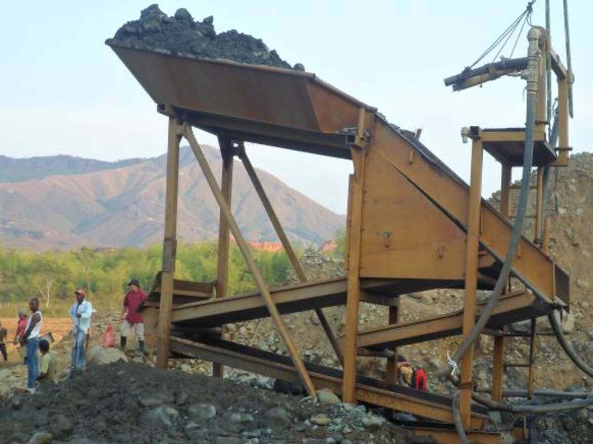 Sigue la ofensiva contra la minería ilegal en el sur del Cauca