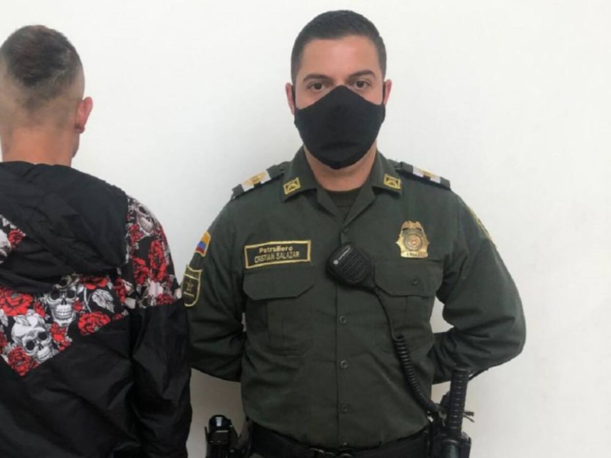 A la cárcel por presunto abuso de una mujer en una patrulla de la Policía