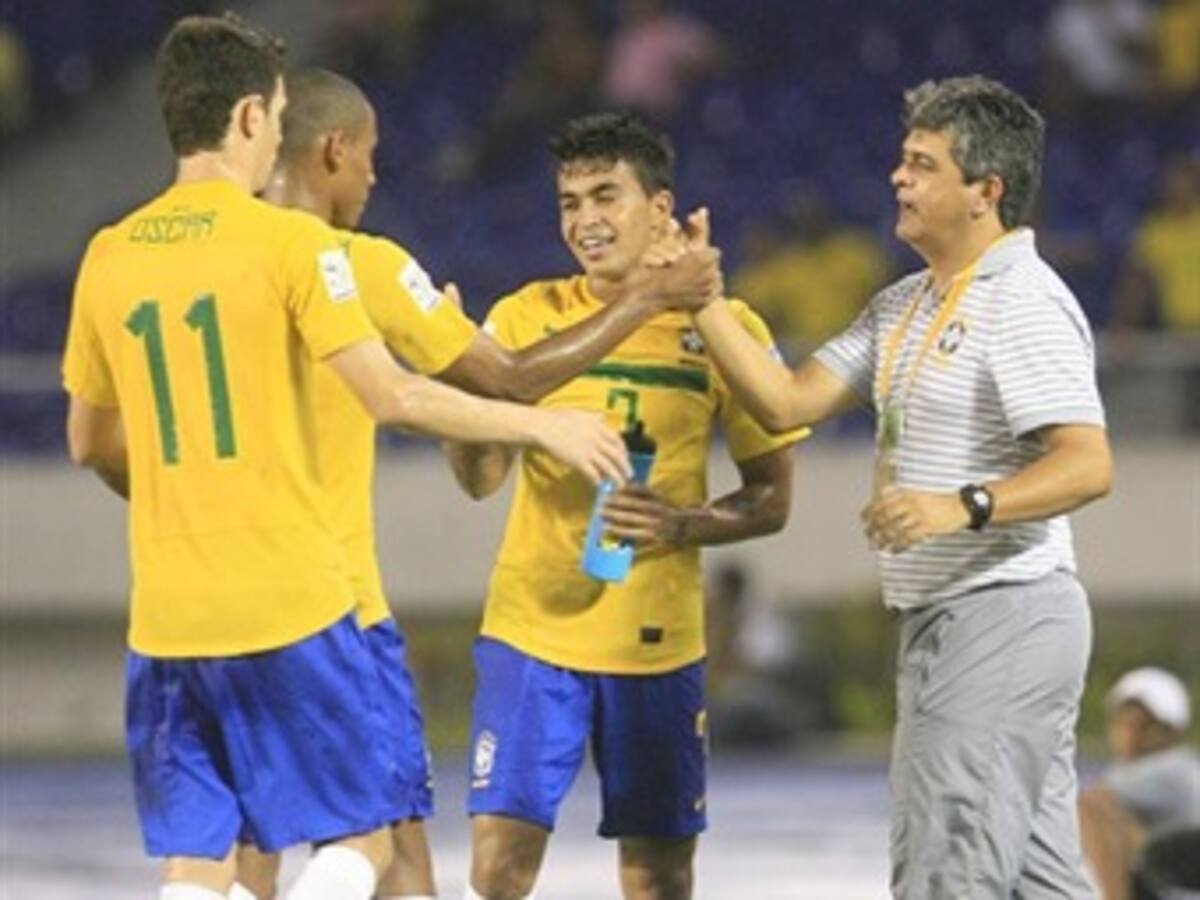España y Brasil ya entrenan en Pereira para cuartos de final
