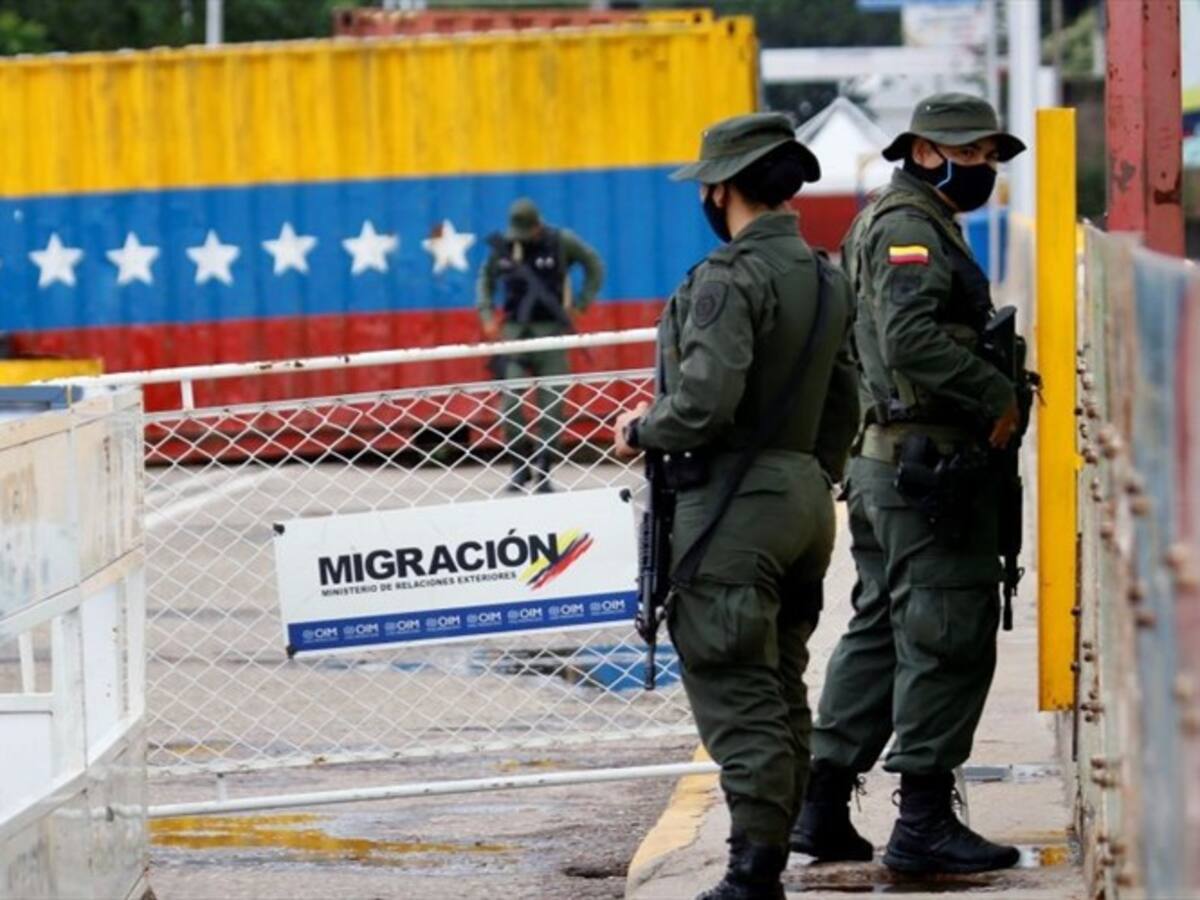 Siempre hemos estado en mesas para reapertura de frontera con Venezuela: Migración