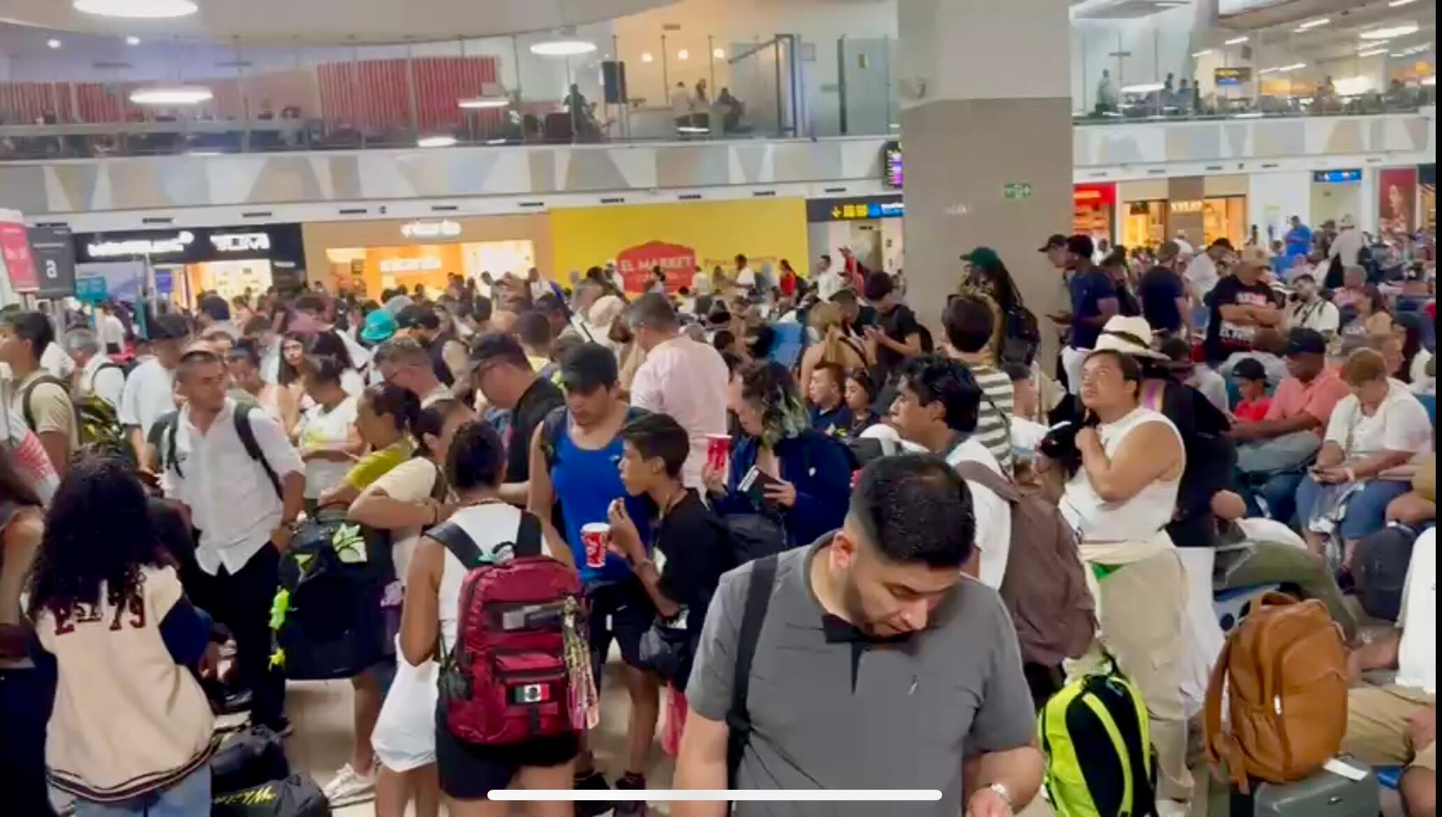 Aeropuerto de Cartagena presenta fallas en el sistema de aire acondicionado