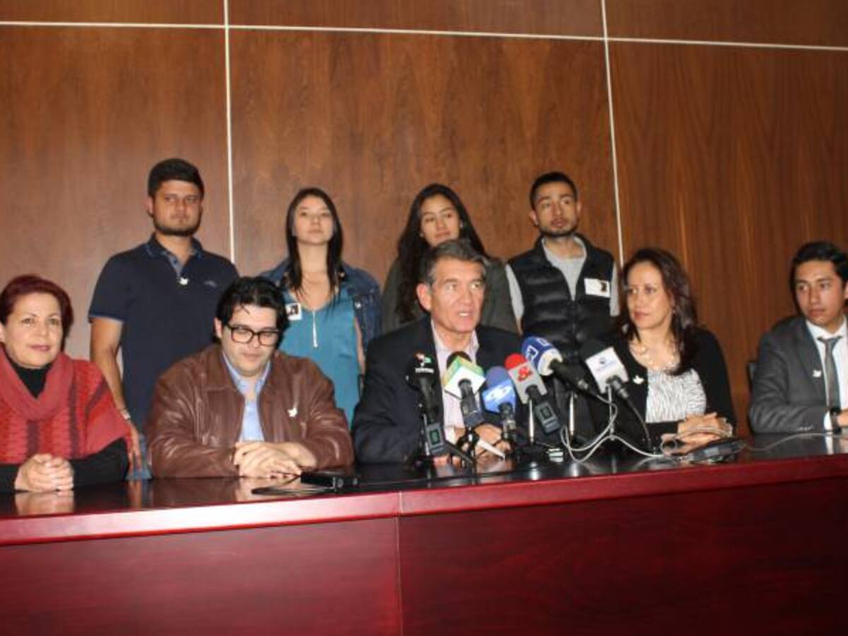 La U inscribe comité promotor del Sí y anuncia toma de Bogotá