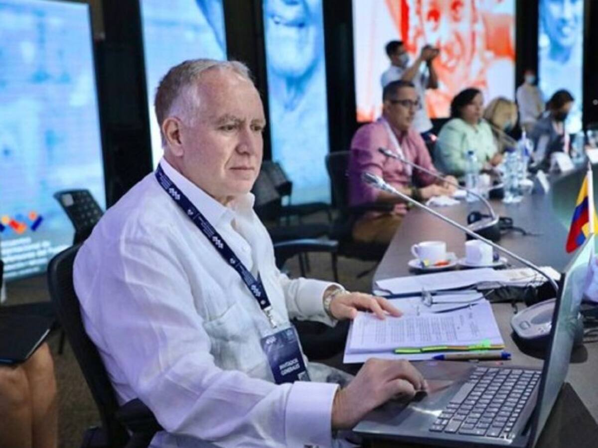 Avanza en Ecuador la IV Cumbre Iberoamericana de Defensores del Pueblo