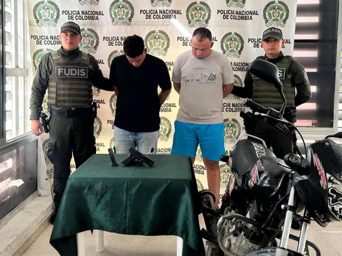 Dos presuntos delincuentes pretendían atracar en Magangué: víctima los desarmó