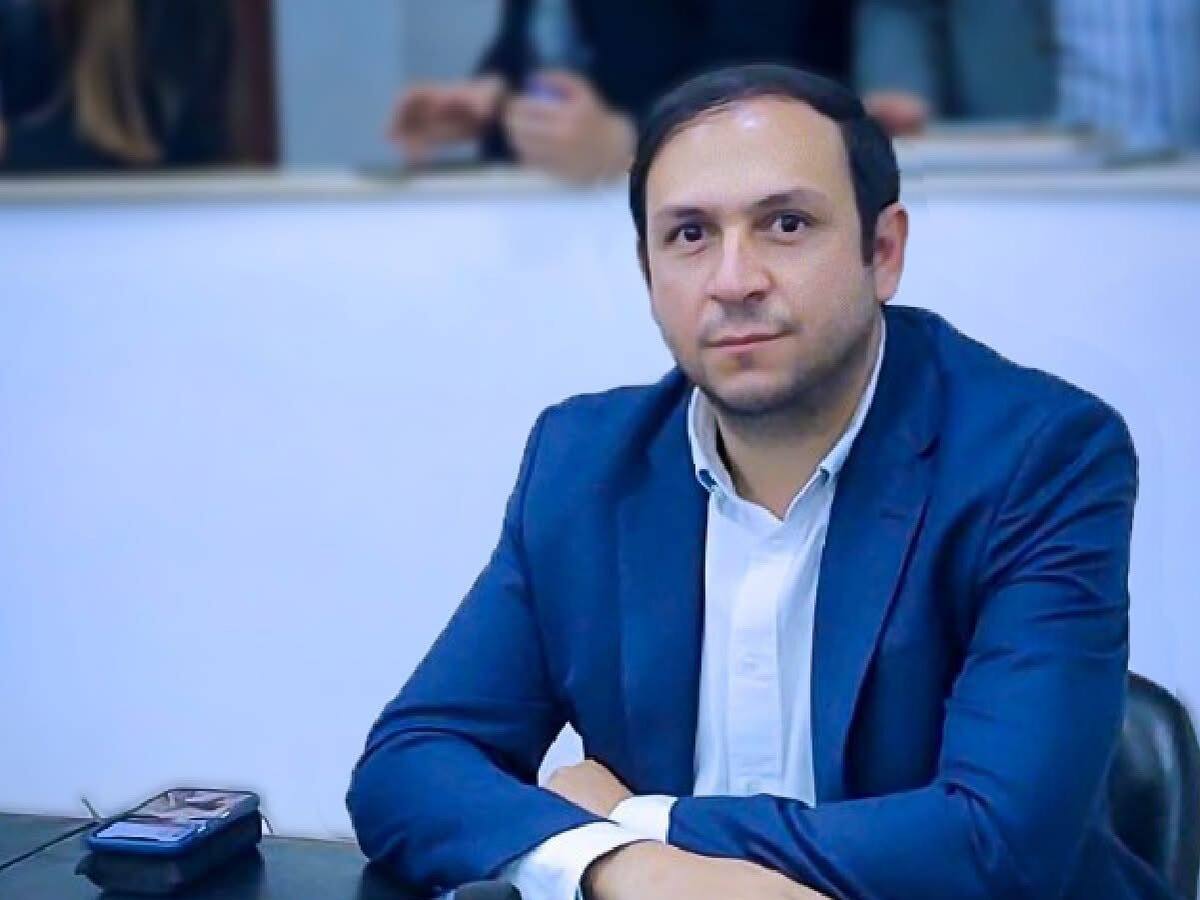 “Gobierno Petro gobierna para los bandidos”: congresista Juan Felipe Corzo