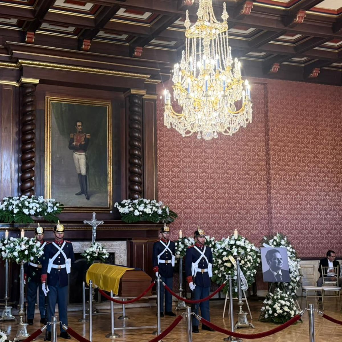 Así fue la velación con honores de Estado a Germán Vargas Lleras en el Palacio San Carlos