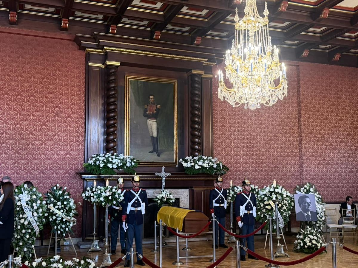 Así fue la velación con honores de Estado a Germán Vargas Lleras en el Palacio San Carlos