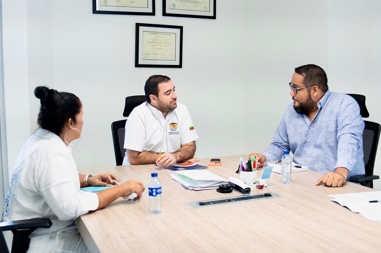 URT y Gobernación de Bolívar forjan alianza en favor de comunidades afectadas por la violencia