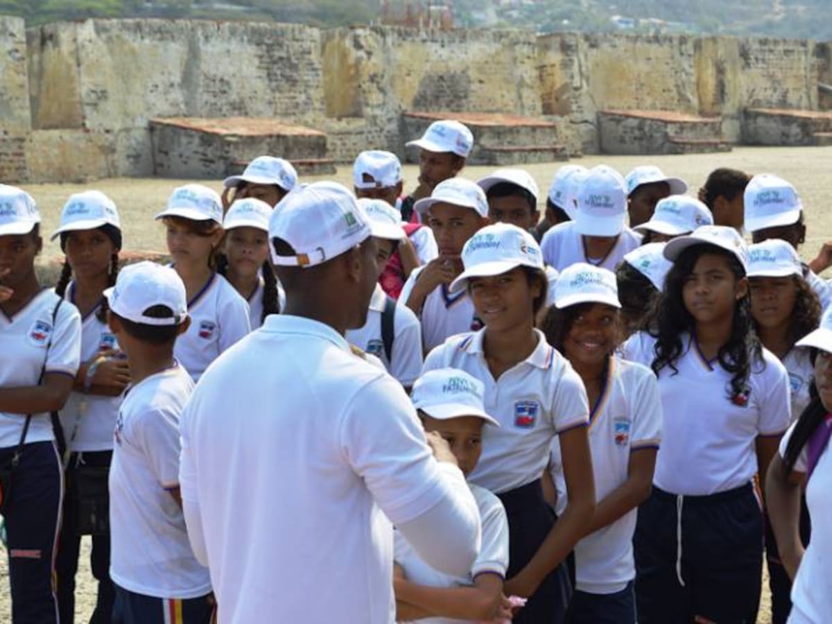 Estudiantes, a aprovechar descuentos en Fortificaciones de Cartagena