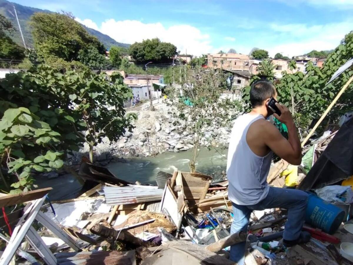 Una vivienda cayó al rio Combeima en Ibagué