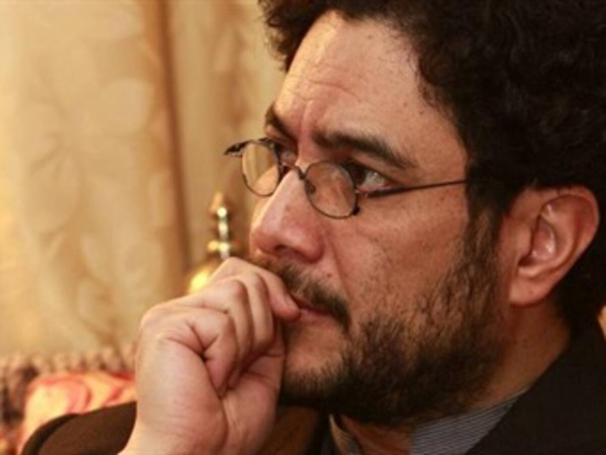 Propuesta de recibir presos de Guantánamo debe ser rechazada: Iván Cepeda